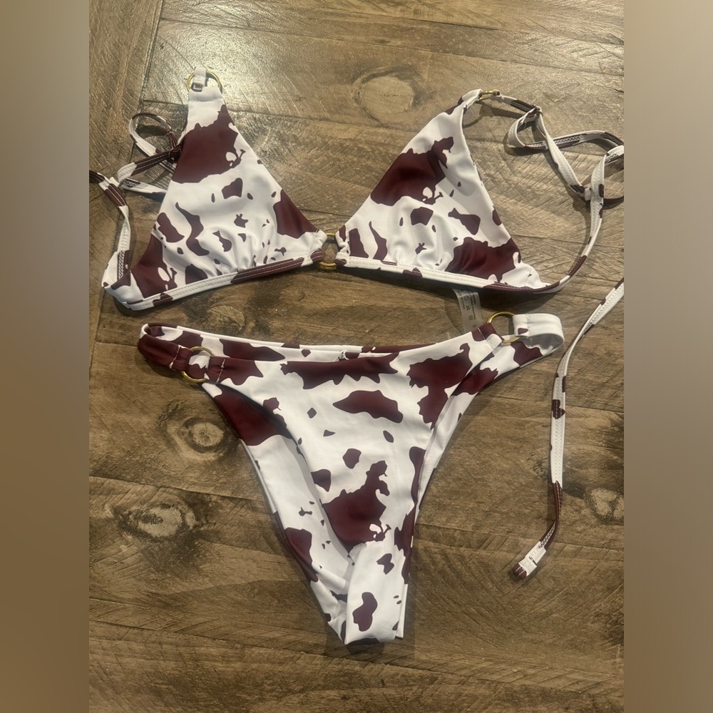 SHEIN Maroon and White Bikini
